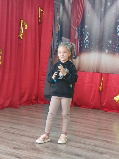 "ДГ ЗВЪНЧЕ" ТЪРСИ ТАЛАНТ 16