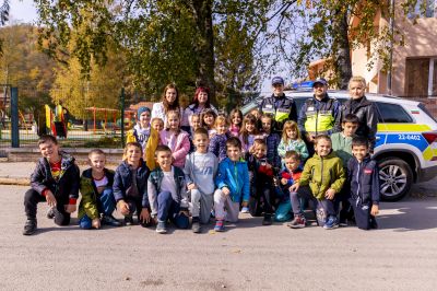 Правилата знаем, заедно играем 3