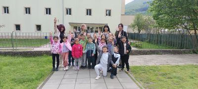 Посещение на група "Пчеличка" от ДГ "Звънче" в СУ "Христо Ясенов"- гр. Етрополе 2