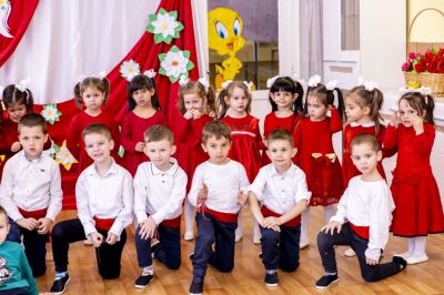 Моменти от живота в детската градина2 - ДГ Звънче - Етрополе
